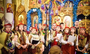 В Івано-Франківську розпочався VIII Фестиваль «Коляда на Майзлях»